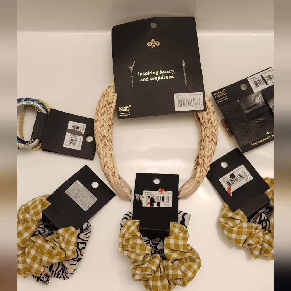 L.Erickson Set of  headband, Ties, Clip New